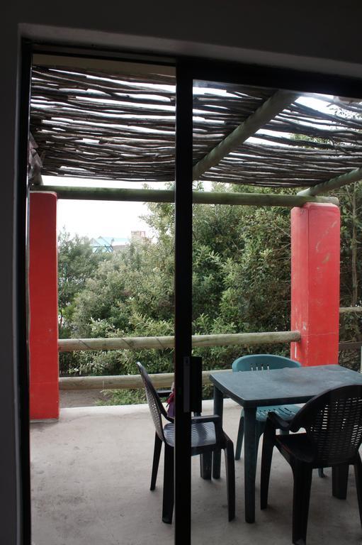 Hostel Cape Agulhas Backpackers Struisbaai Exterior foto
