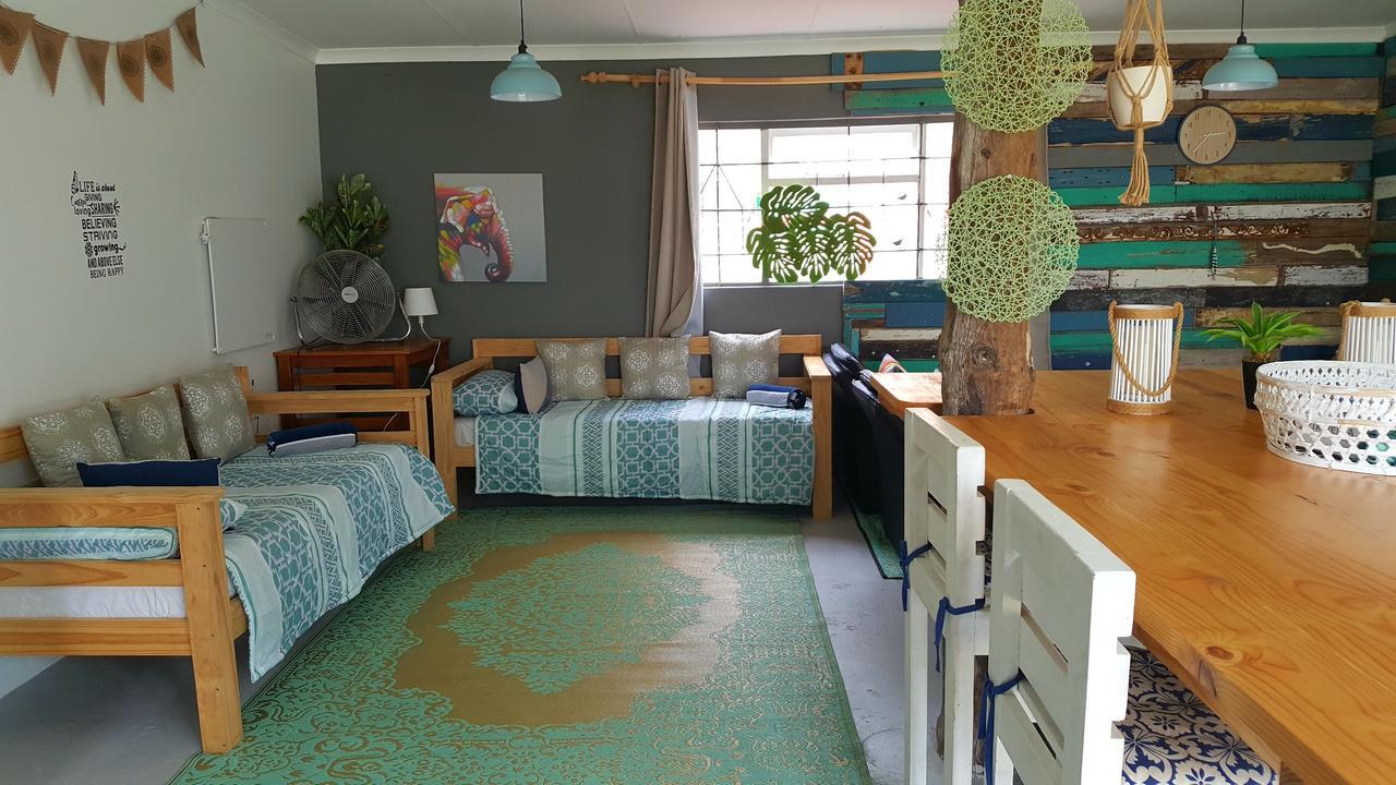 Hostel Cape Agulhas Backpackers Struisbaai Exterior foto